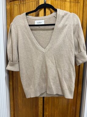 ba&sh Lightweight V-Neck Short Sleeve Knit in Beige